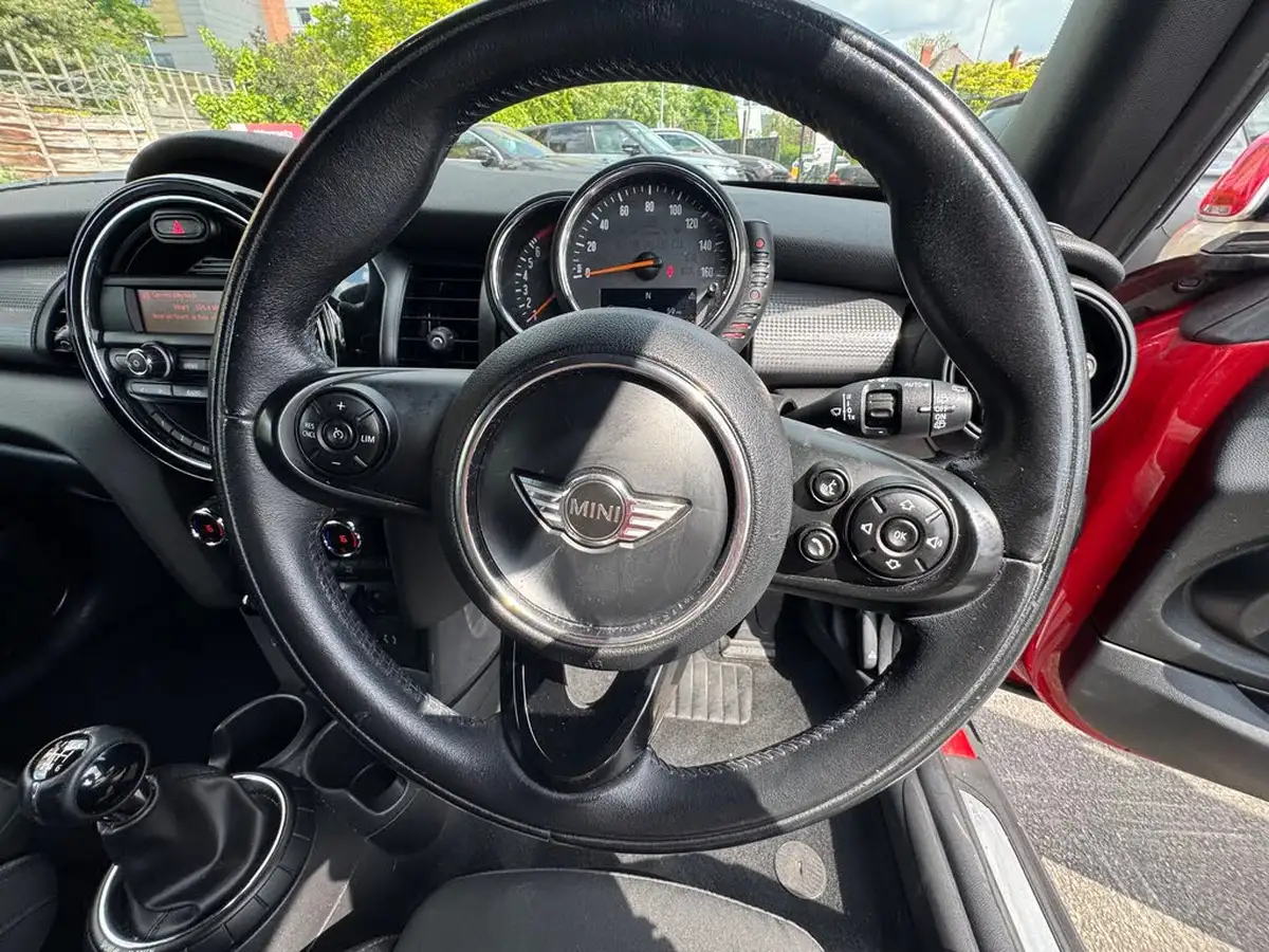2016-mini-cooper-15-cooper-ss-hatchback-3d-big-12