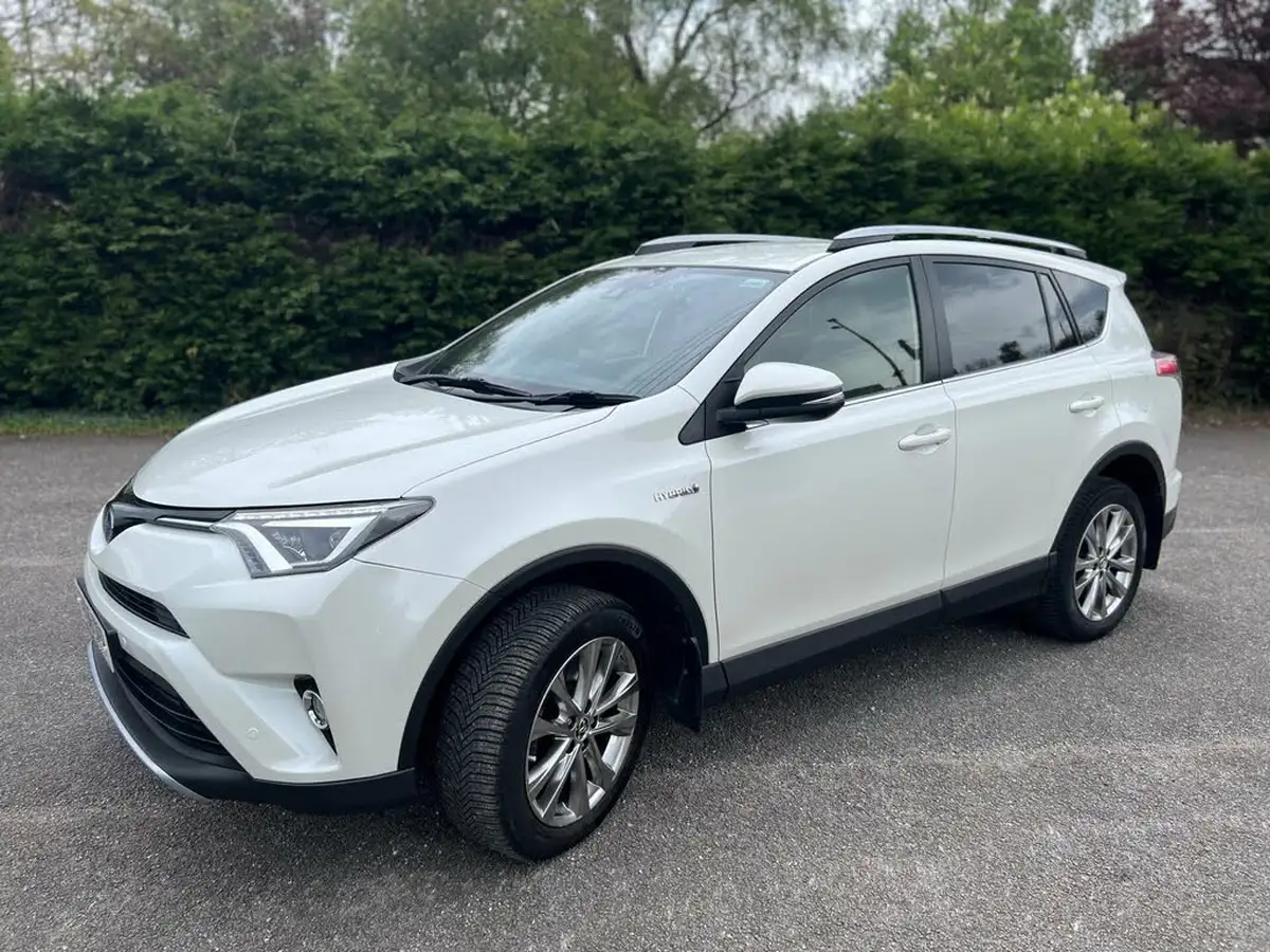 2016-toyota-rav4-25-vvt-i-excel-tss-navi-cvt-big-10