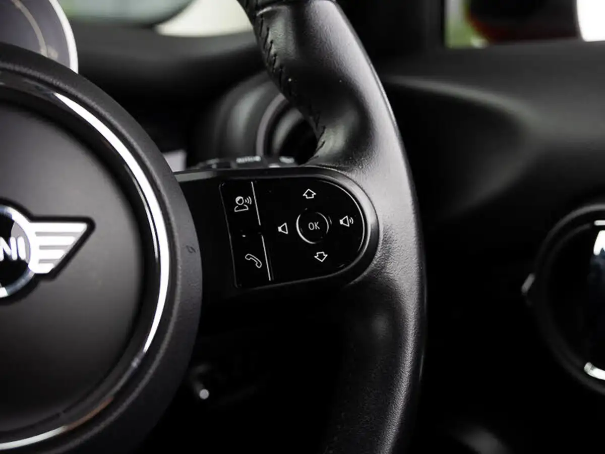 2021-mini-cooper-15-cooper-classic-hatchback-5d-big-15