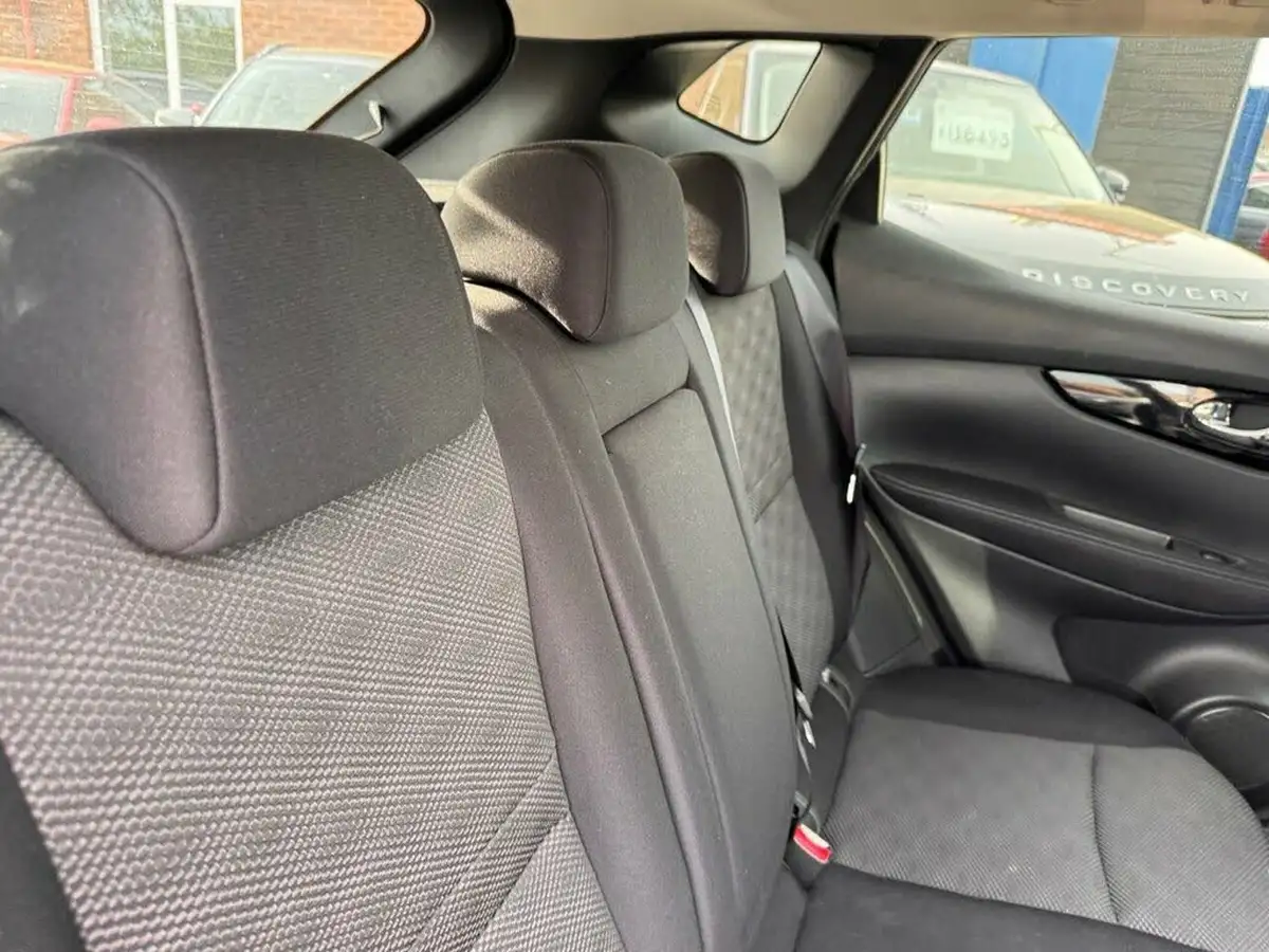 2017-nissan-qashqai-15dci-n-connecta-99g-big-6