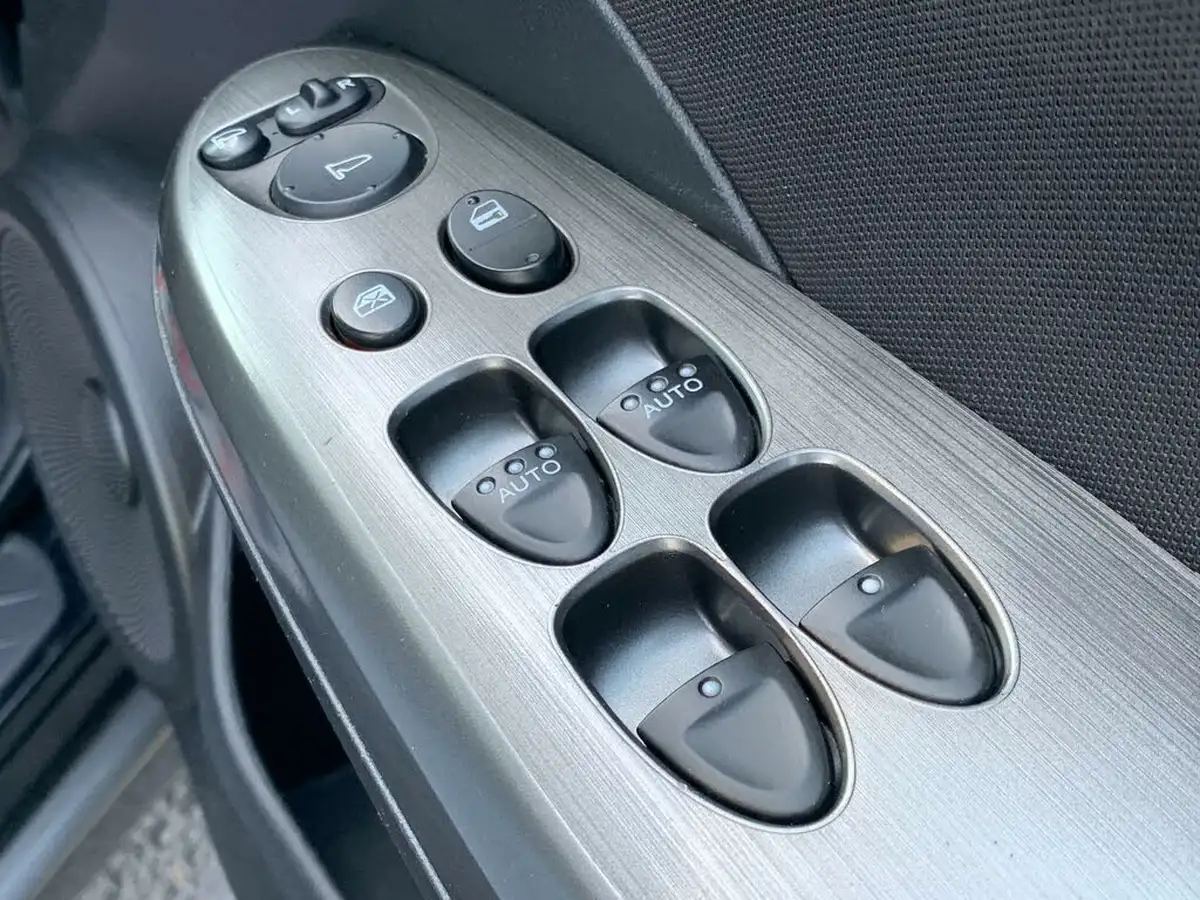 2010-honda-civic-18-es-t-auto-big-74