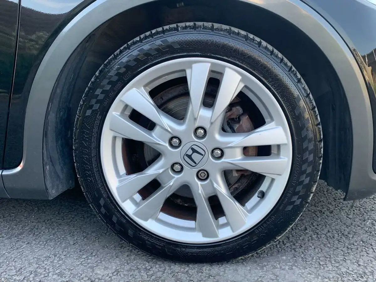 2010-honda-civic-18-es-t-auto-big-50