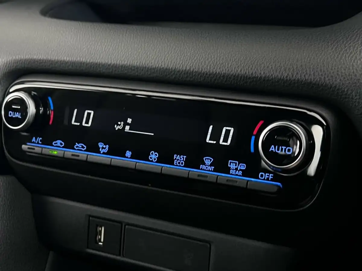 2022-toyota-yaris-15-vvt-i-dynamic-big-29