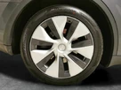 2022-tesla-model-y-e-long-range-small-35