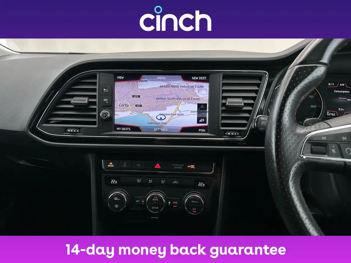 2019-seat-leon-20-tsi-fr-hatchback-big-16