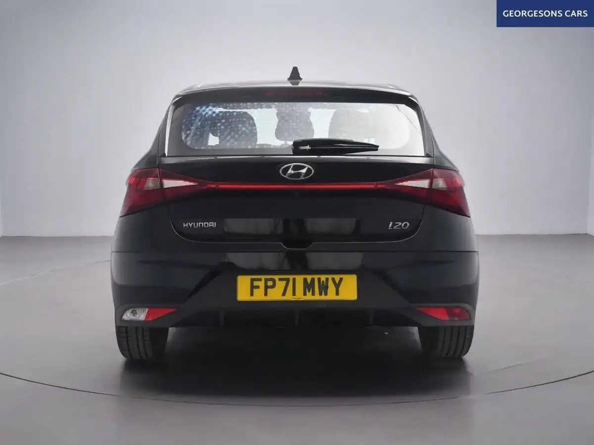2021-hyundai-i20-10-t-gdi-element-big-7