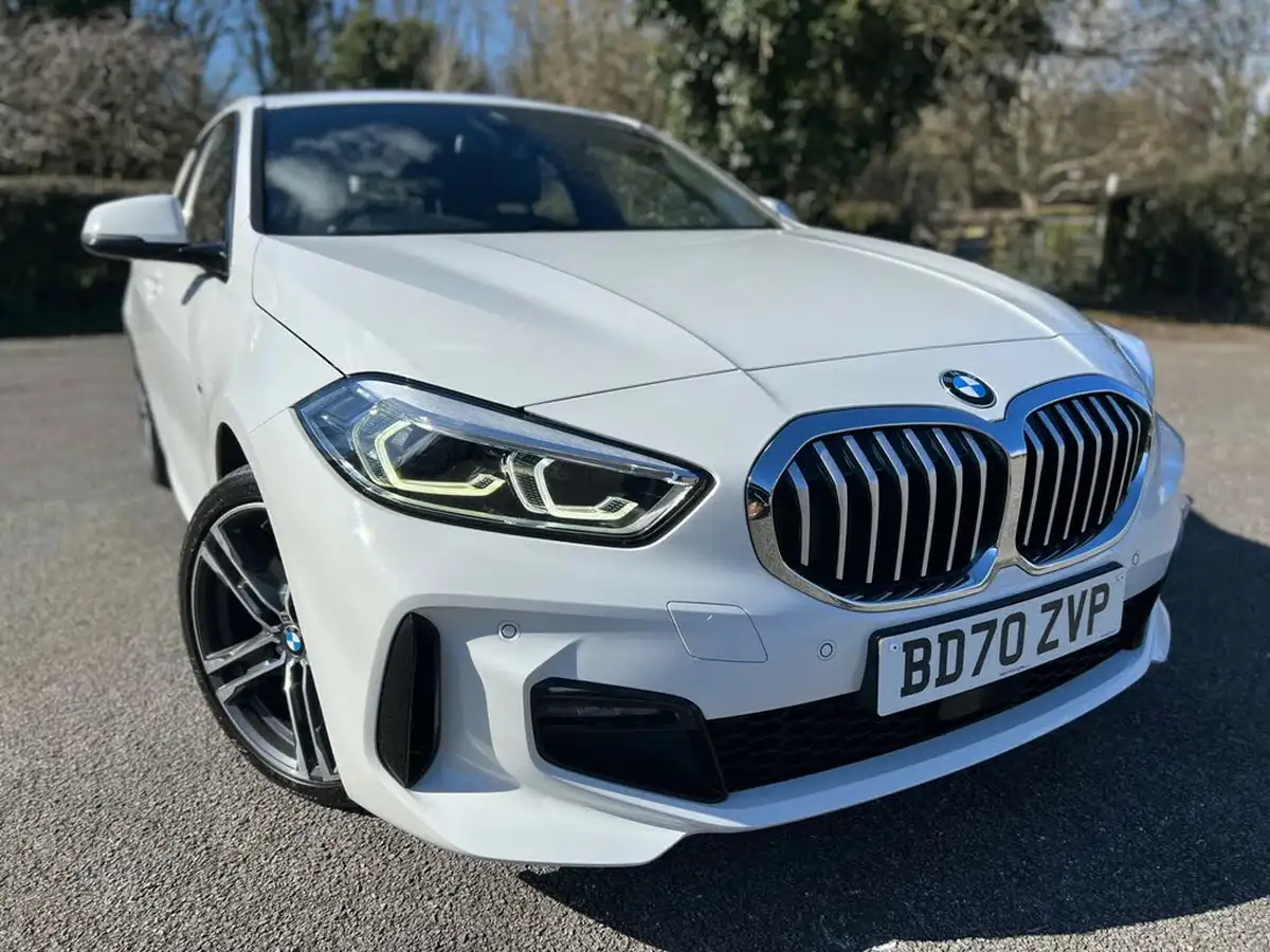2020-bmw-1-series-20td-120d-xdrive-m-sport-big-2