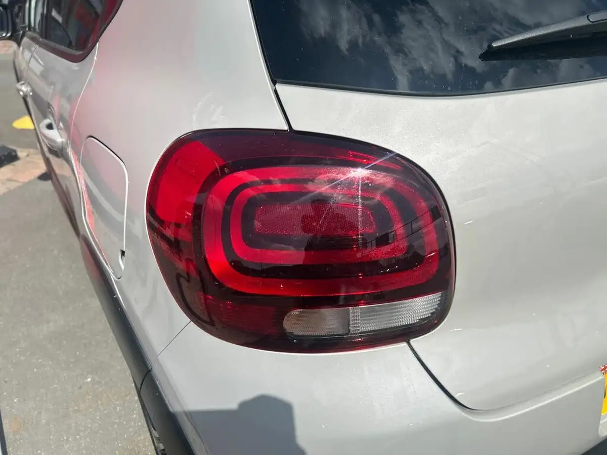 2022-citroen-c3-12-puretech-shine-plus-110ps-ss-big-33