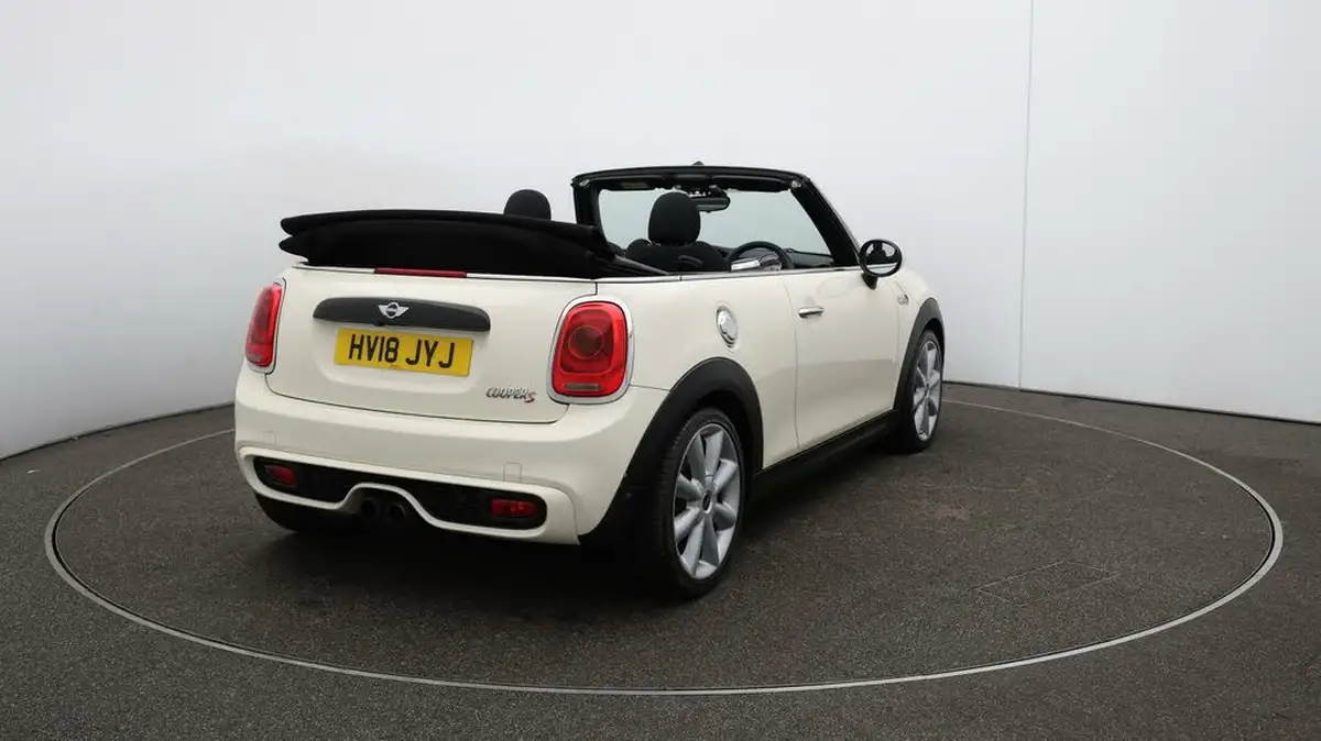 2018-mini-cooper-20-cooper-s-series-ii-ss-convertible-2d-big-56