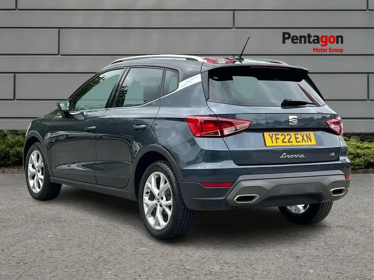 2022-seat-arona-10-tsi-fr-big-1