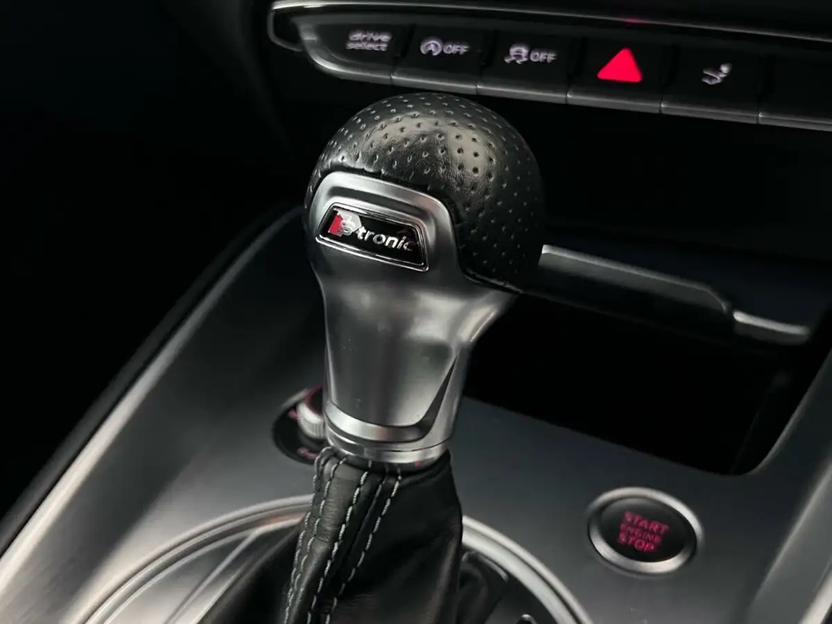 2016-audi-tt-coupe-20-tfsi-s-line-tronic-big-33