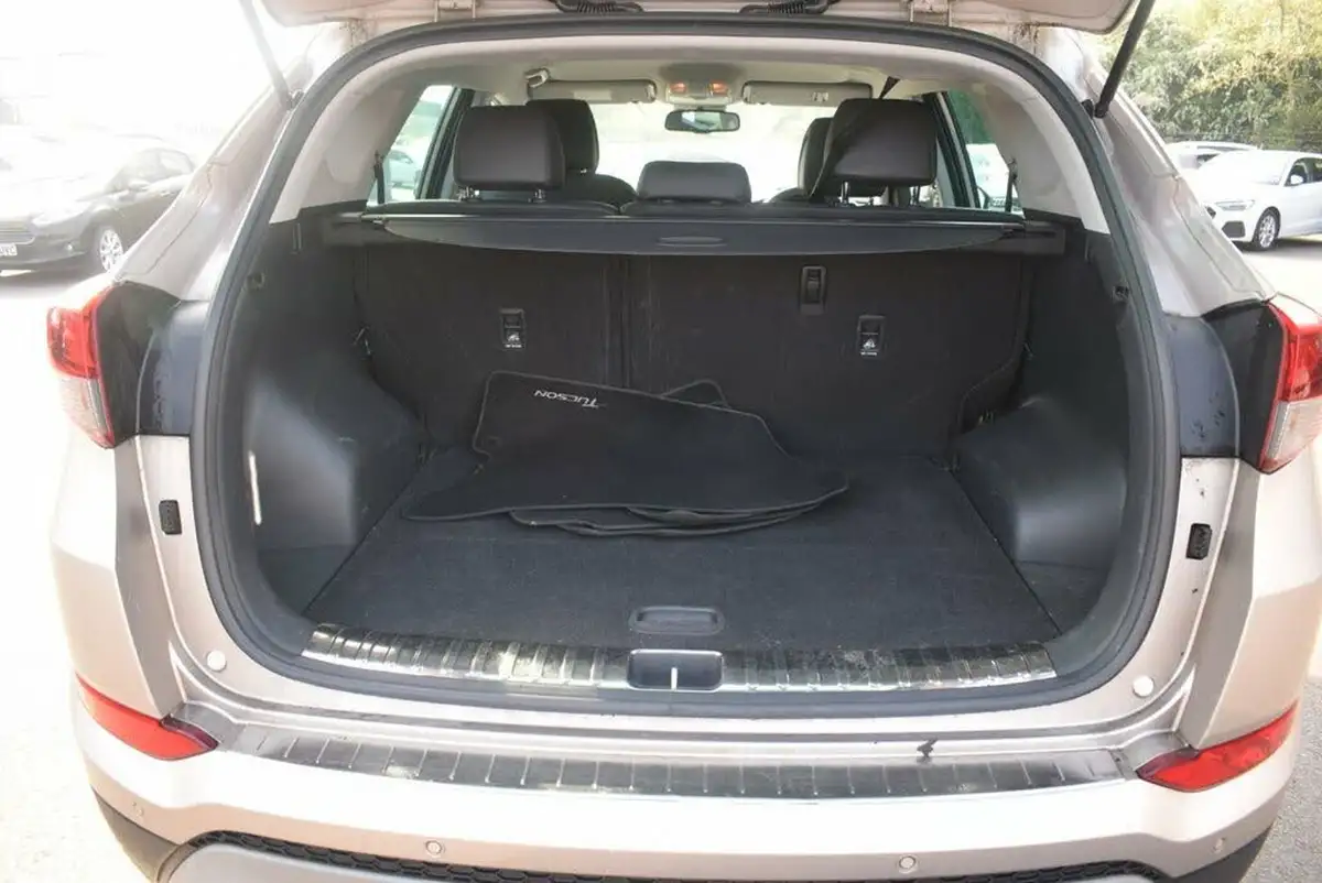 2018-hyundai-tucson-16-t-gdi-sport-edition-dct-big-15