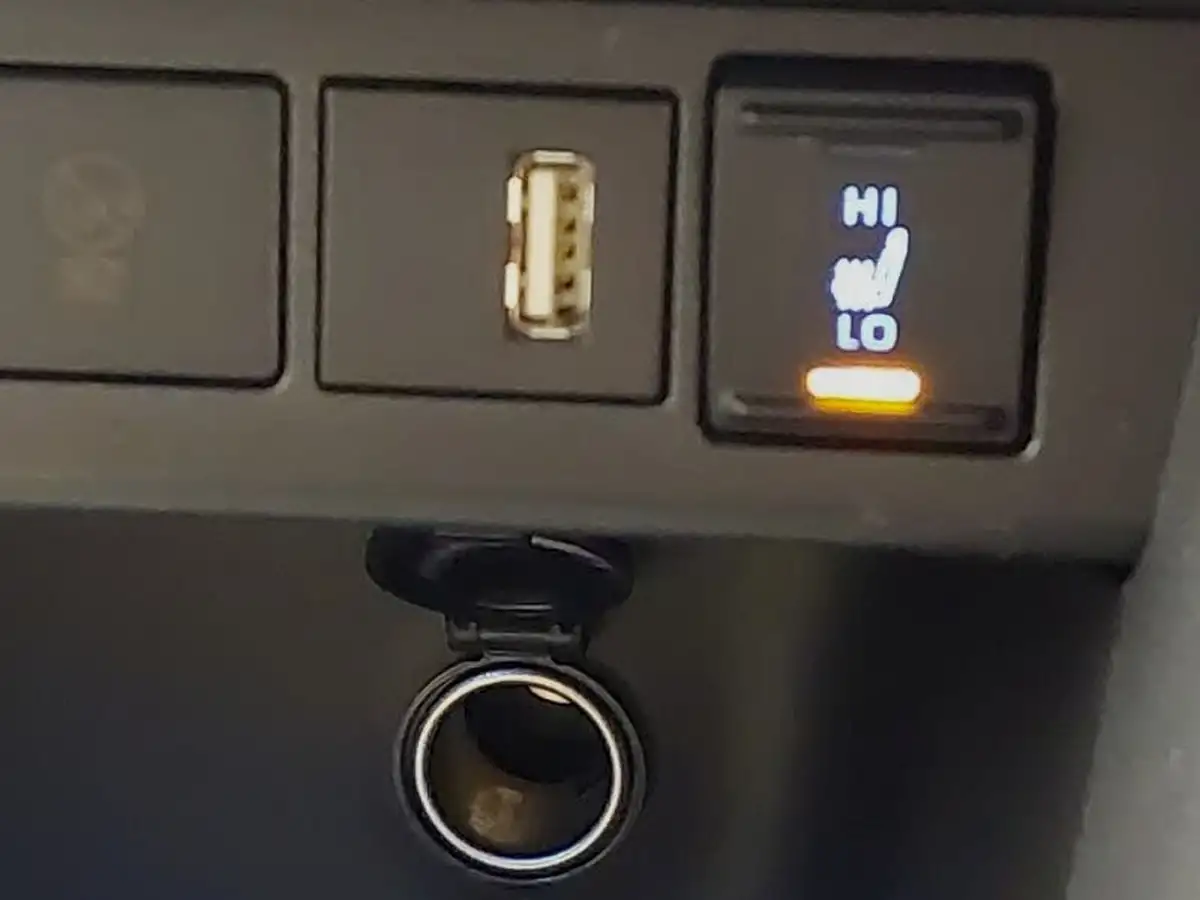 2022-toyota-yaris-cross-15-vvt-i-excel-awd-i-big-15