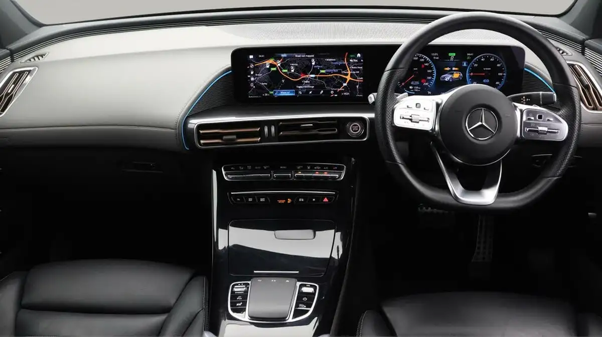 2022-mercedes-benz-eqc-e-eqc-400-amg-line-big-12