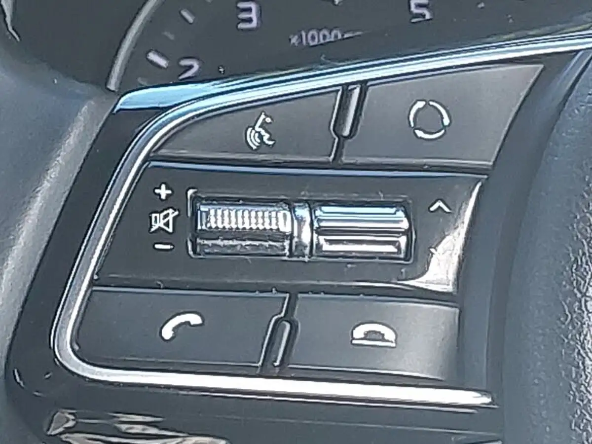2019-kia-sportage-16-gdi-2-big-9
