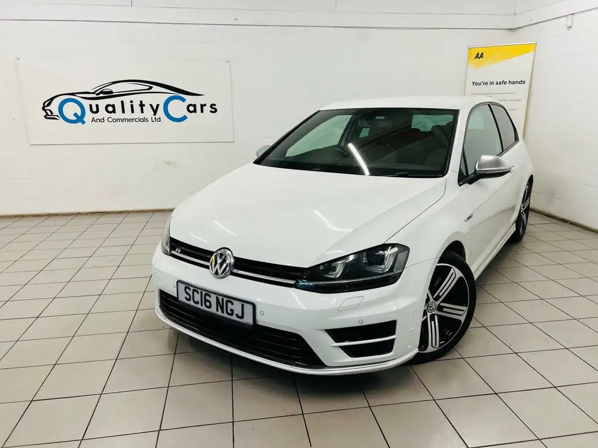 2016-volkswagen-golf-20-tsi-r-4motion-bmt-ss-hatchback-3d-dsg-big-48