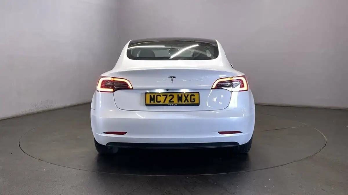 2023-tesla-model-3-e-rwd-241bhp-big-6
