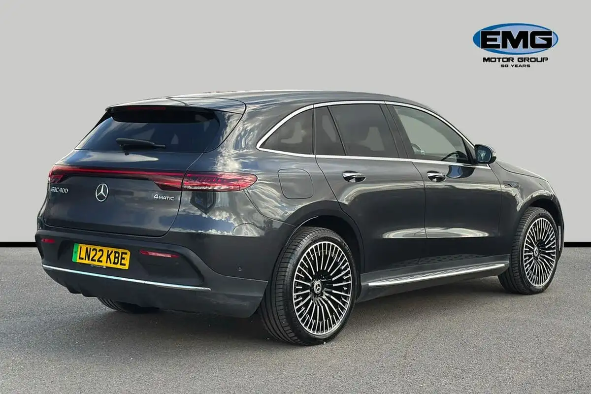 2022-mercedes-benz-eqc-e-eqc-400-amg-line-premium-big-6