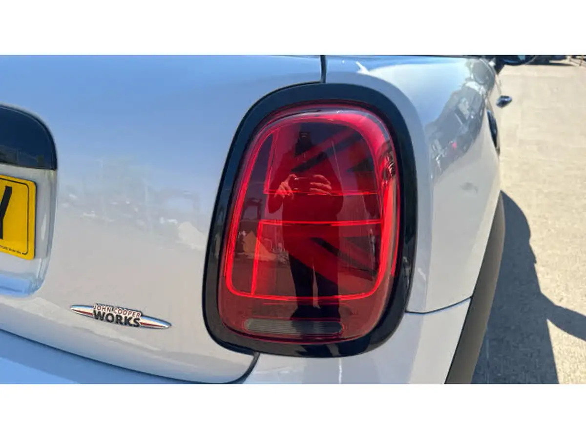 2022-mini-cooper-20-john-cooper-works-hatchback-3d-big-21