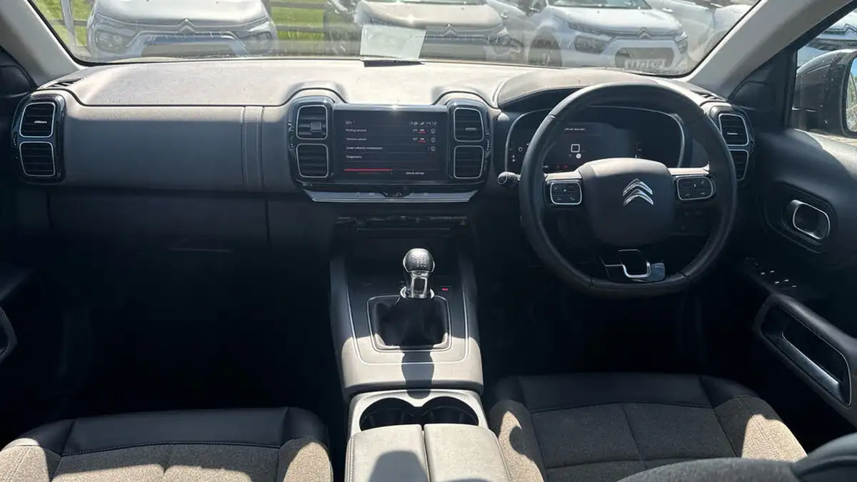 2022-citroen-c5-aircross-12-puretech-shine-ss-big-3