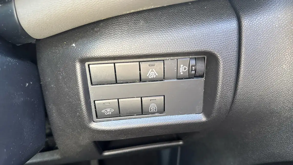 2022-citroen-c5-aircross-12-puretech-shine-ss-big-31