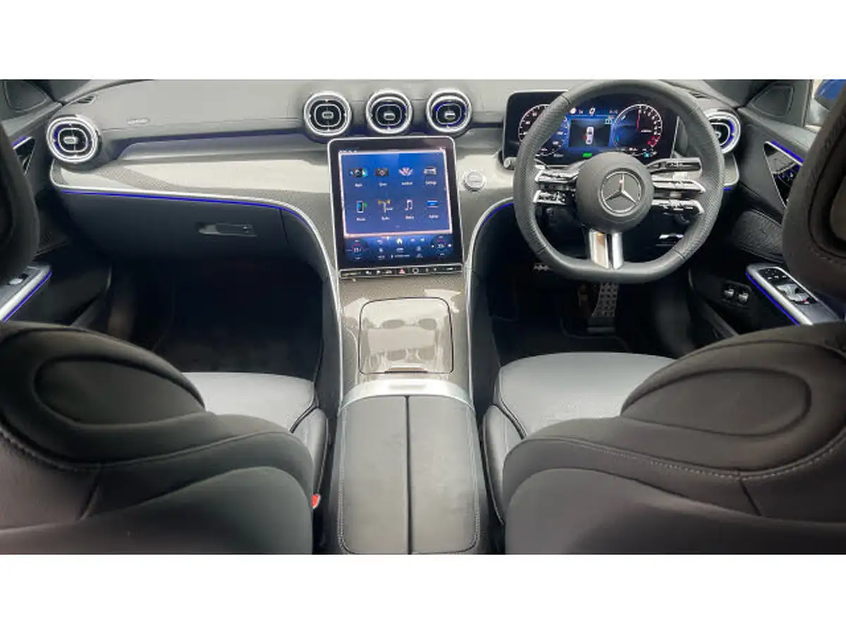 2024-mercedes-benz-c-class-20-c300e-amg-line-big-9