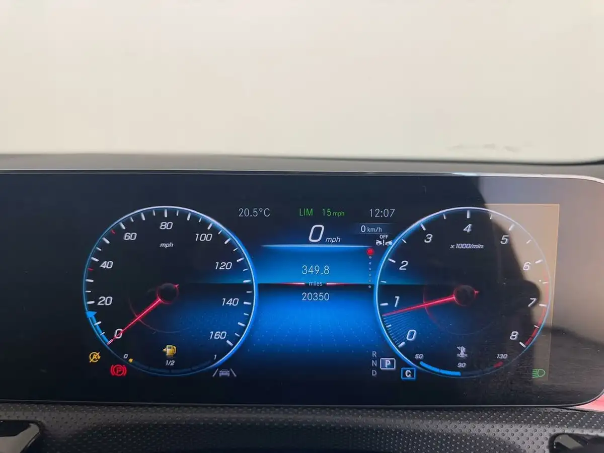 2023-mercedes-benz-a-class-13-a180-amg-line-premium-hatchback-5d-7g-dct-big-40