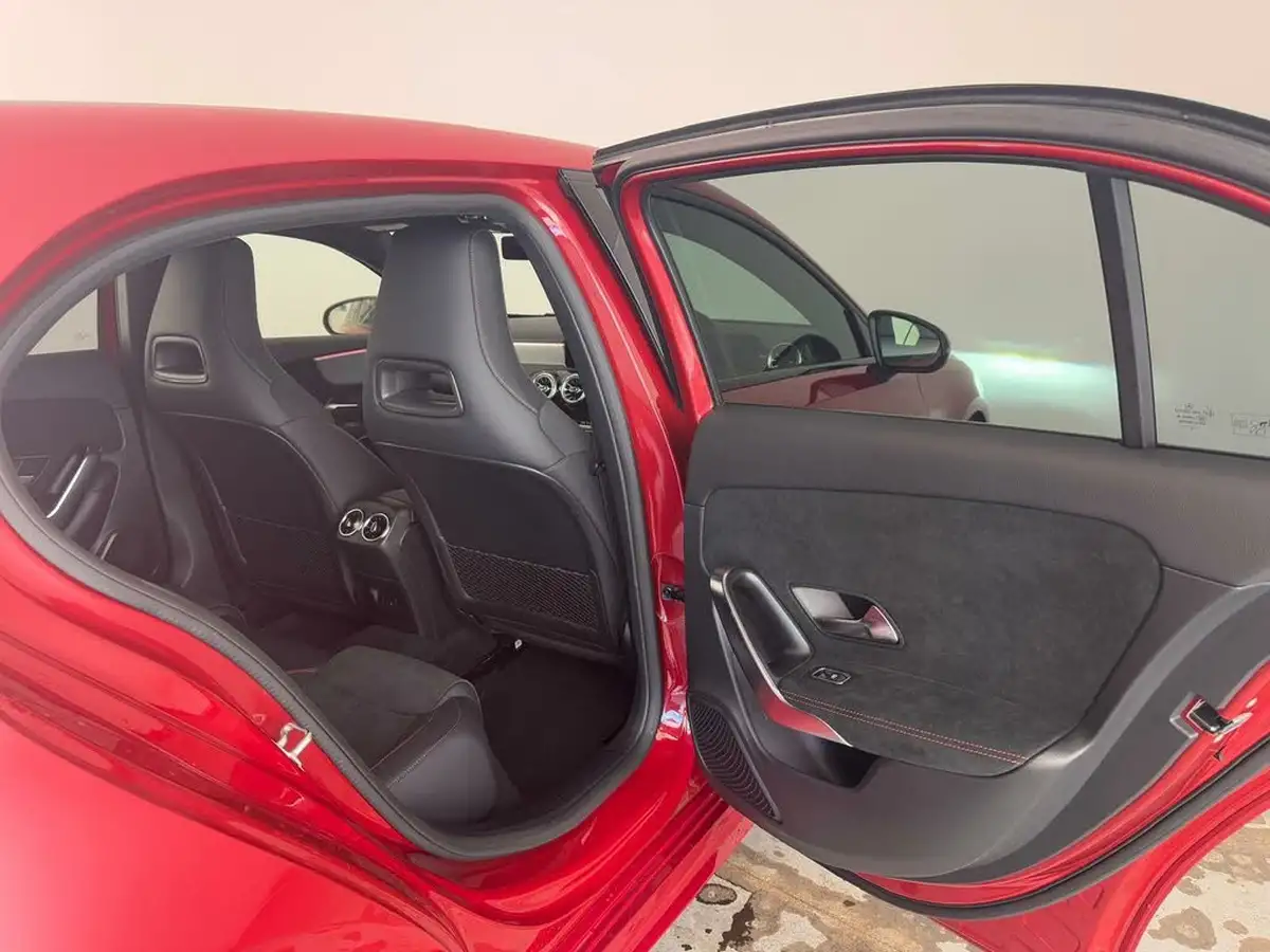 2023-mercedes-benz-a-class-13-a180-amg-line-premium-hatchback-5d-7g-dct-big-16