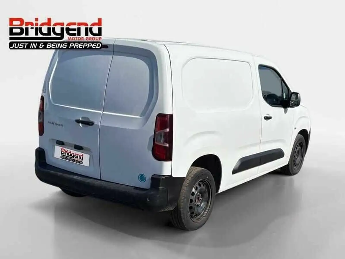 2020-peugeot-partner-15-bluehdi-1000-professional-100ps-eu6dt-panel-big-2