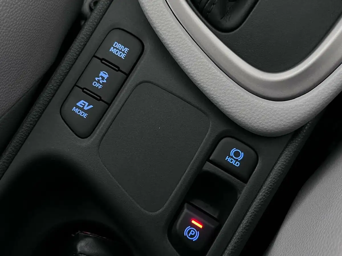 2022-toyota-yaris-cross-15-vvt-i-excel-city-packpan-roof-big-35