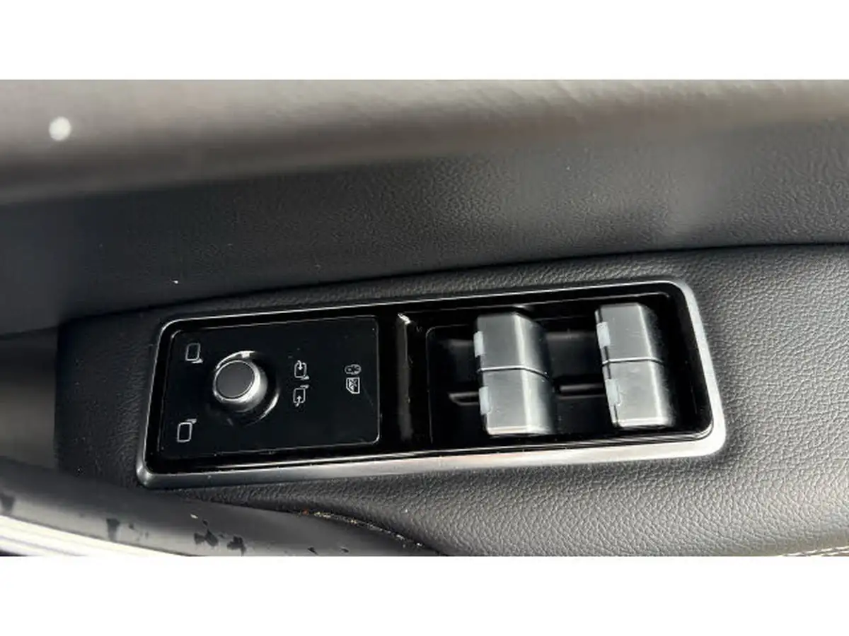 2021-jaguar-xf-20-d200-r-dynamic-se-rwd-saloon-4d-big-33
