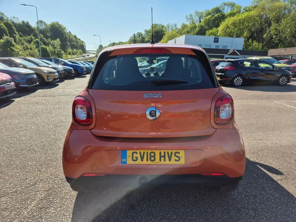 2018-smart-forfour-10-passion-71bhp-big-4