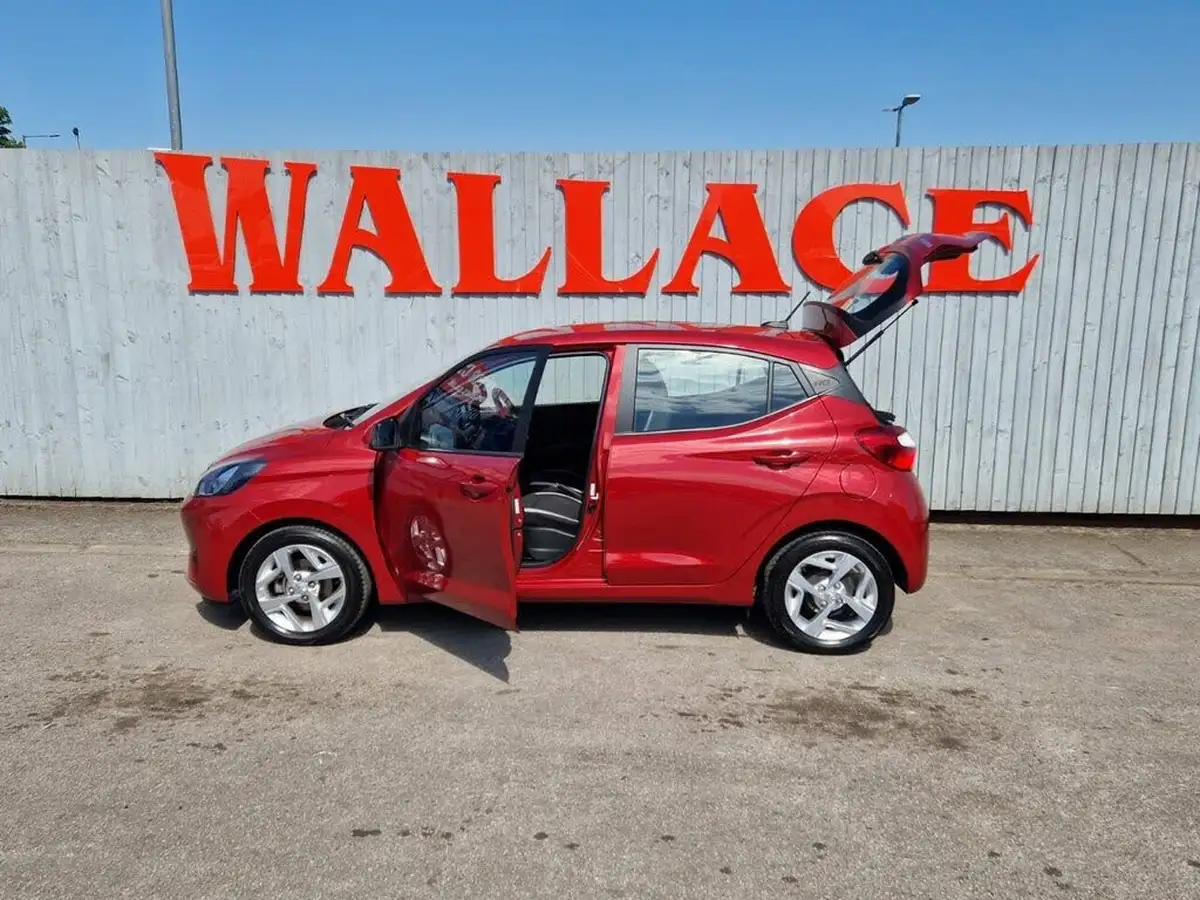 2021-hyundai-i10-10-se-connect-big-8