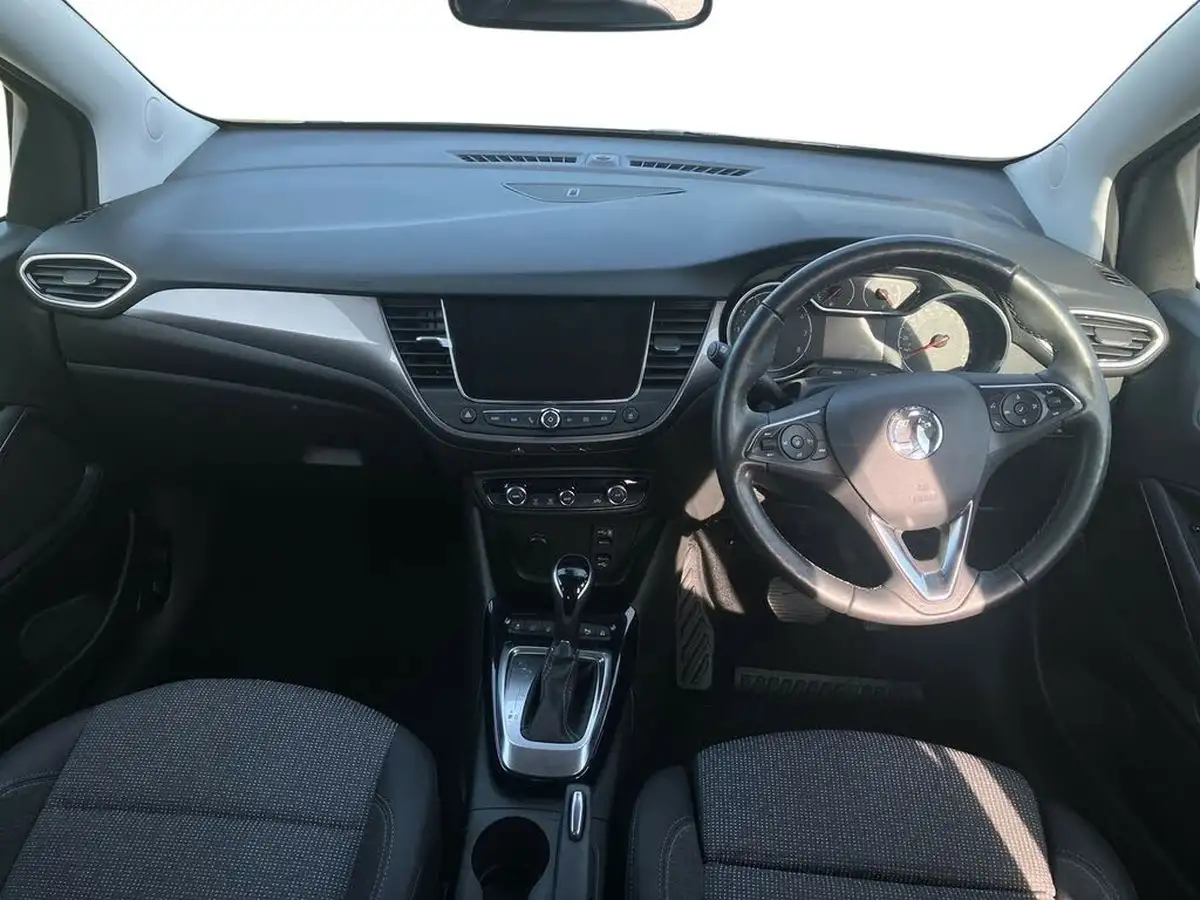 2021-vauxhall-crossland-12-elite-edition-130ps-auto-big-8