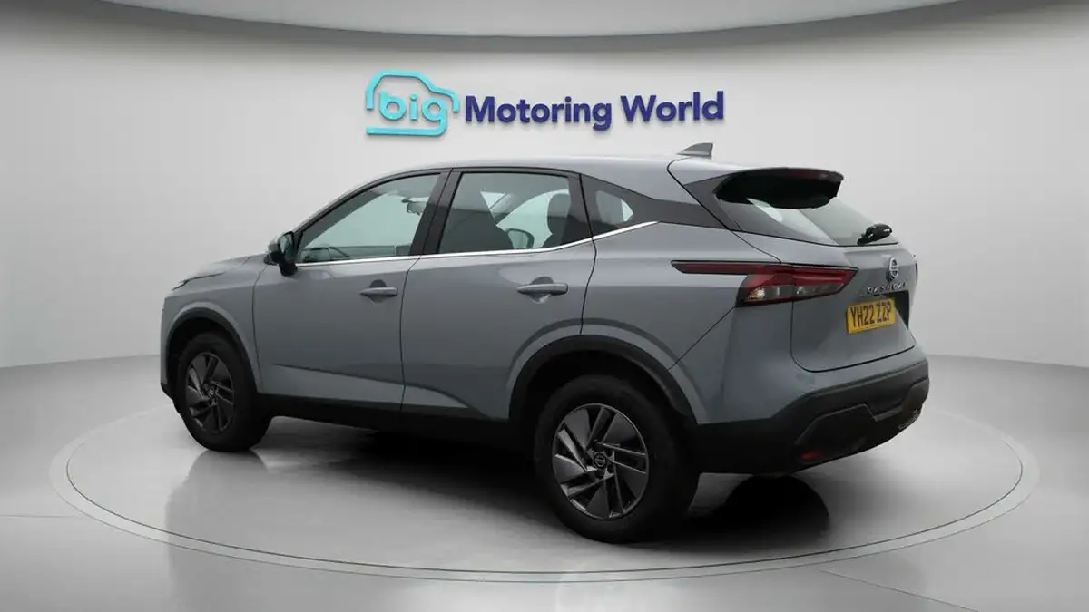 2022-nissan-qashqai-13-dig-t-acenta-premium-140ps-big-5