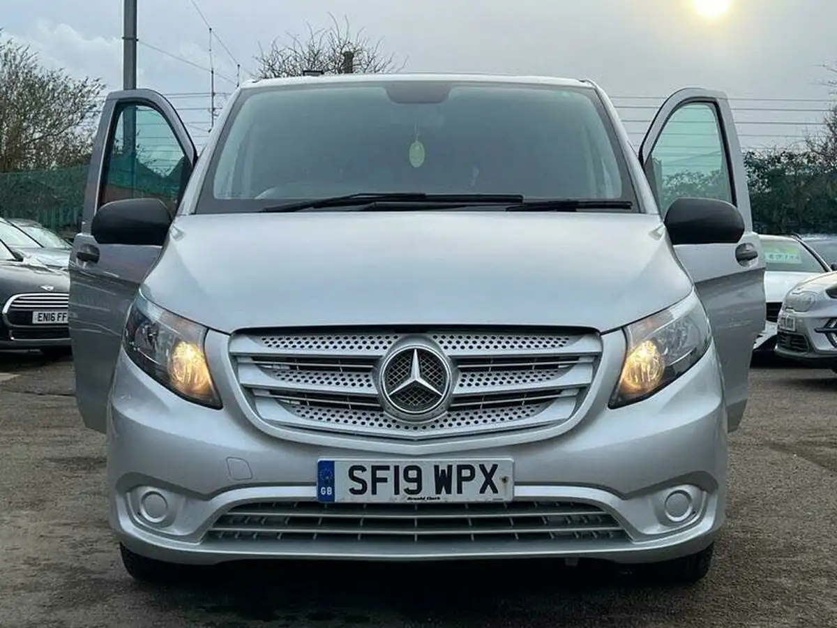 2019-mercedes-benz-vito-21cdi-tourer-pro-114-long-big-56