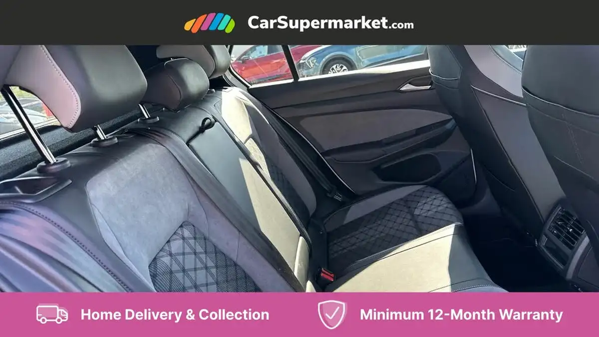 2022-volkswagen-golf-15-etsi-r-line-150ps-hatchback-big-30
