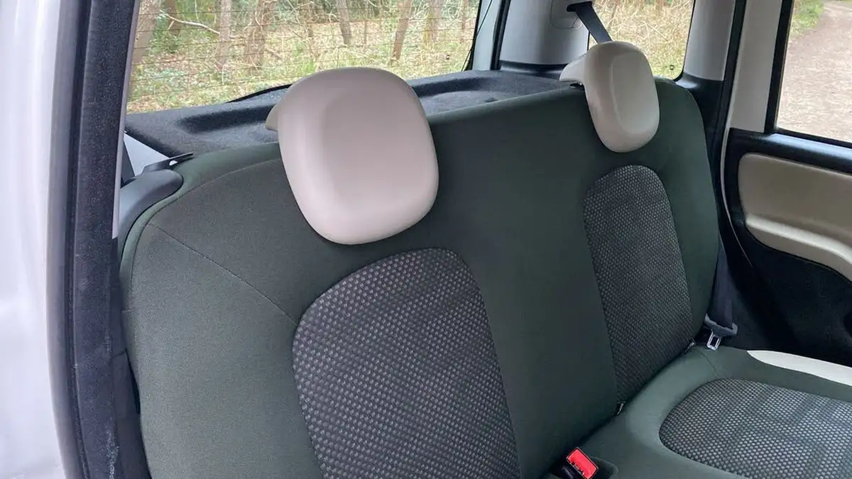 2014-fiat-panda-09-trekking-big-64