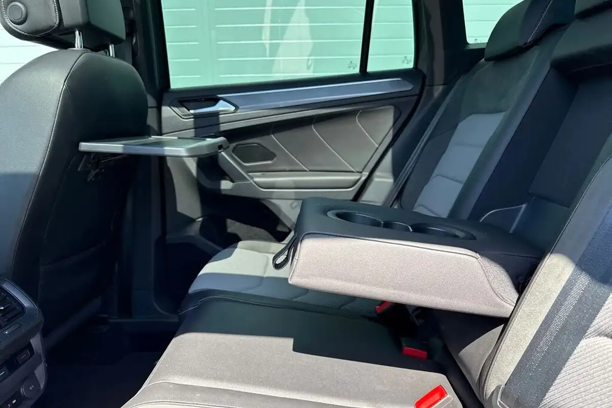 2019-volkswagen-tiguan-20tdi-r-line-tech-190ps-4motion-dsg-big-38
