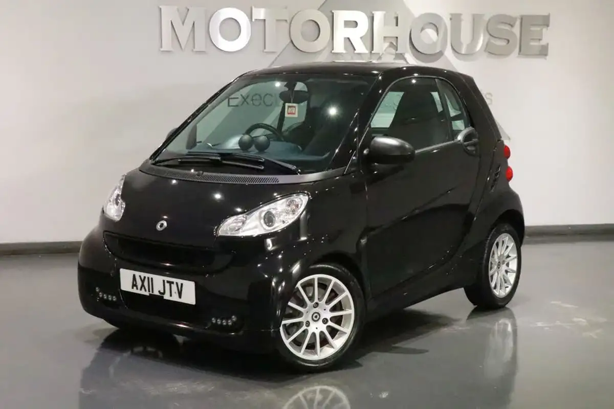 2011-smart-fortwo-10-passion-71bhp-coupe-softouch-big-1