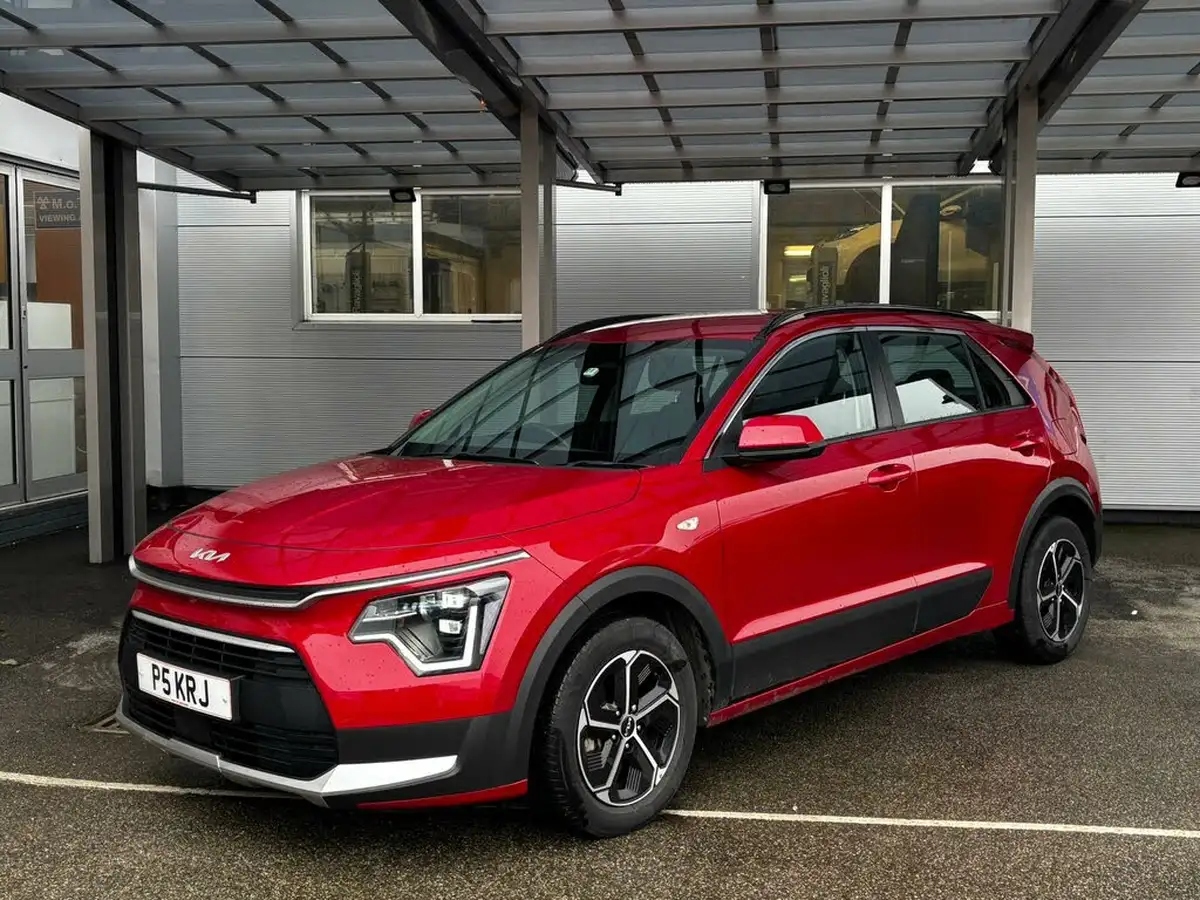 2022-kia-niro-16-gdi-139bhp-hev-132kwh-big-2