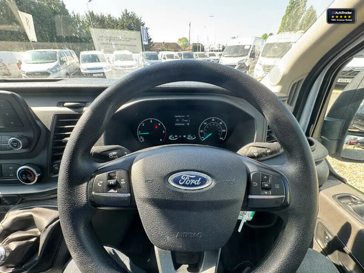 2024-ford-transit-big-15