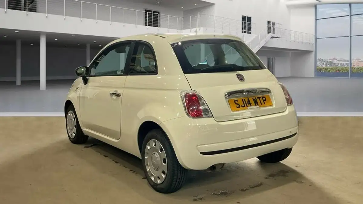 2014-fiat-500-12-pop-big-1