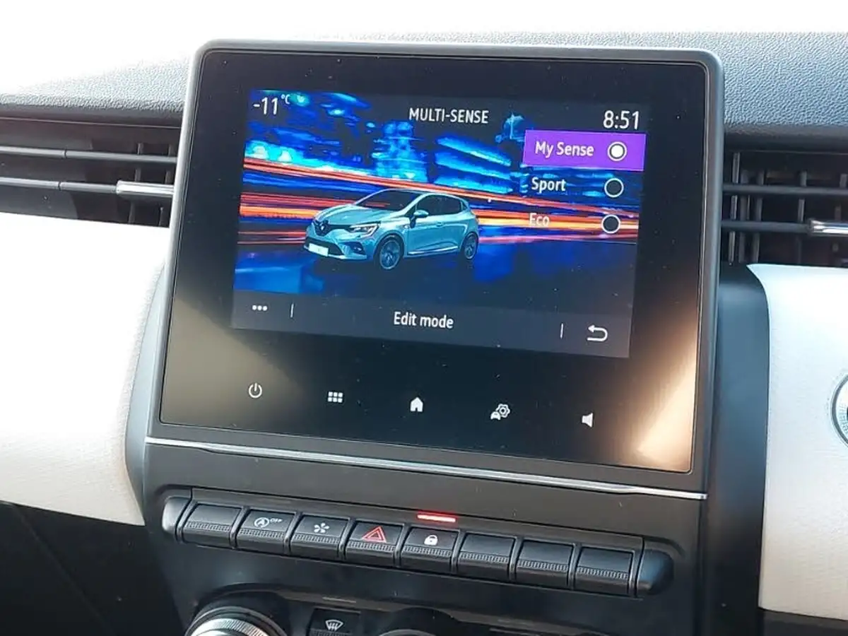 2022-renault-clio-10-tce-se-edition-big-14