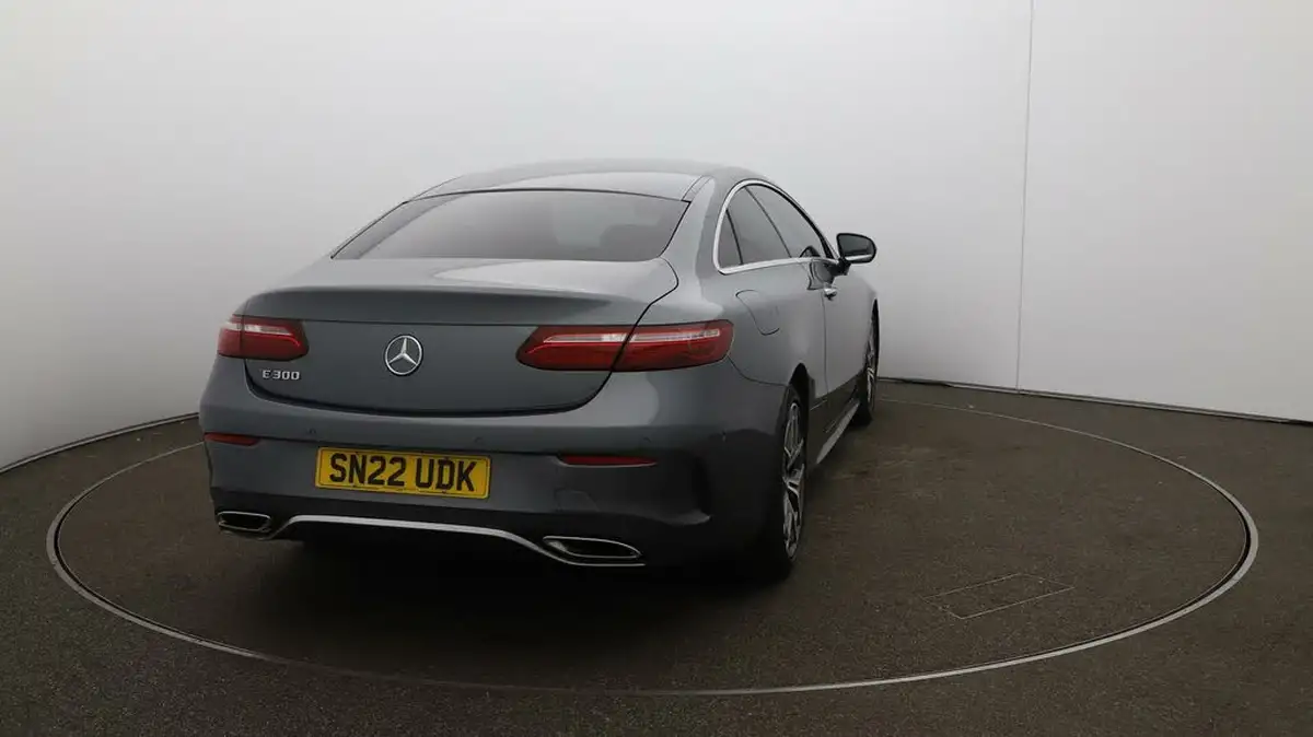 2022-mercedes-benz-e-class-20-e300-amg-line-premium-272ps-coupe-big-49