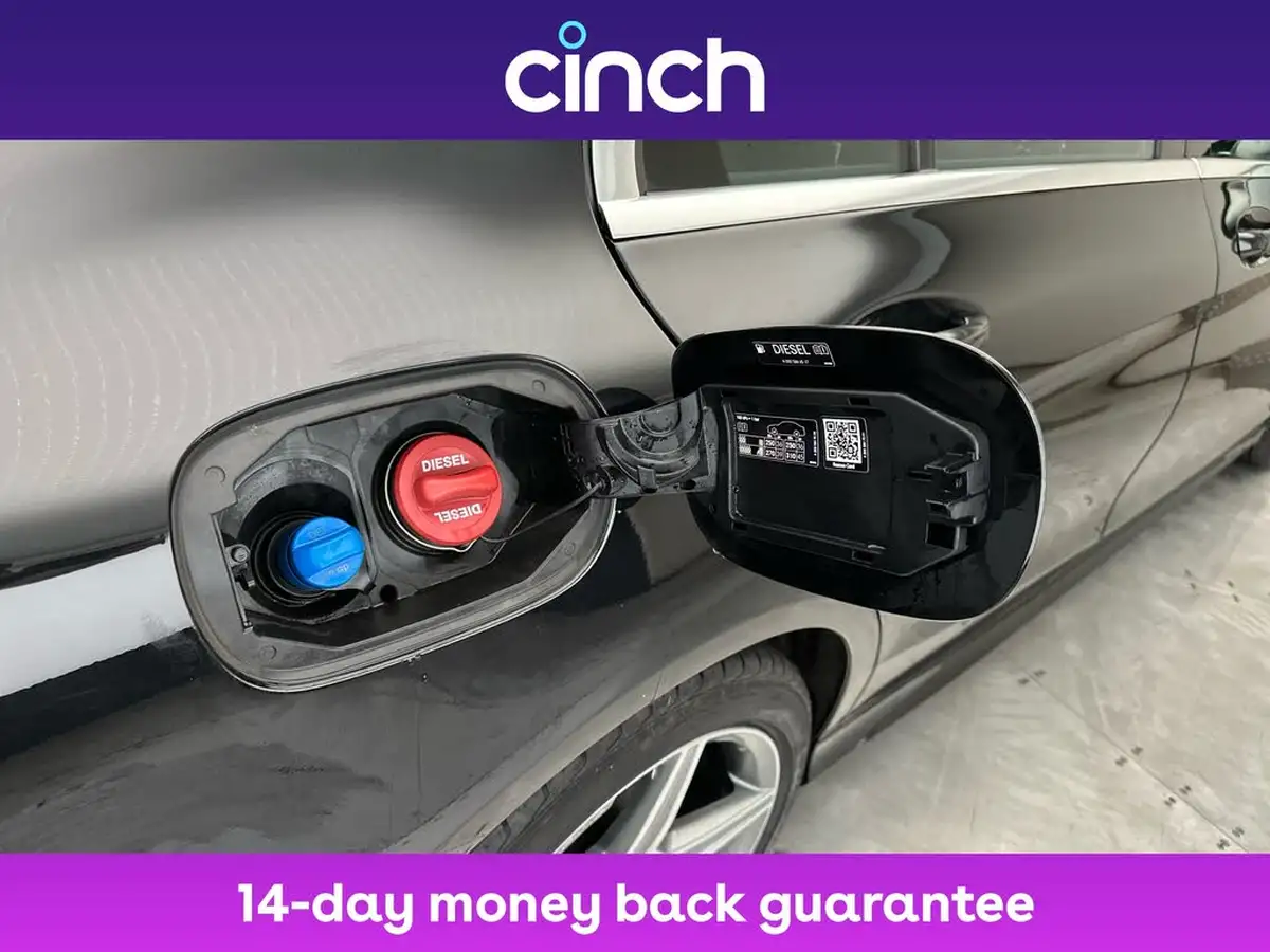 2018-mercedes-benz-c-class-21d-c220d-amg-line-ss-saloon-4d-9g-tronic-plus-big-20