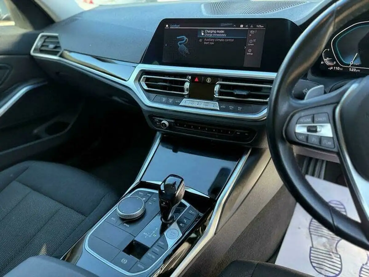 2021-bmw-3-series-20-330e-se-pro-touring-5d-big-56