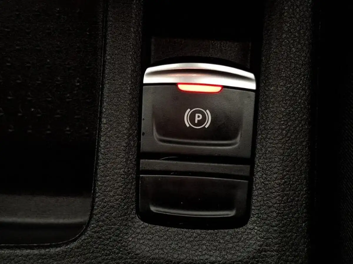 2022-renault-captur-10-tce-iconic-edition-big-16
