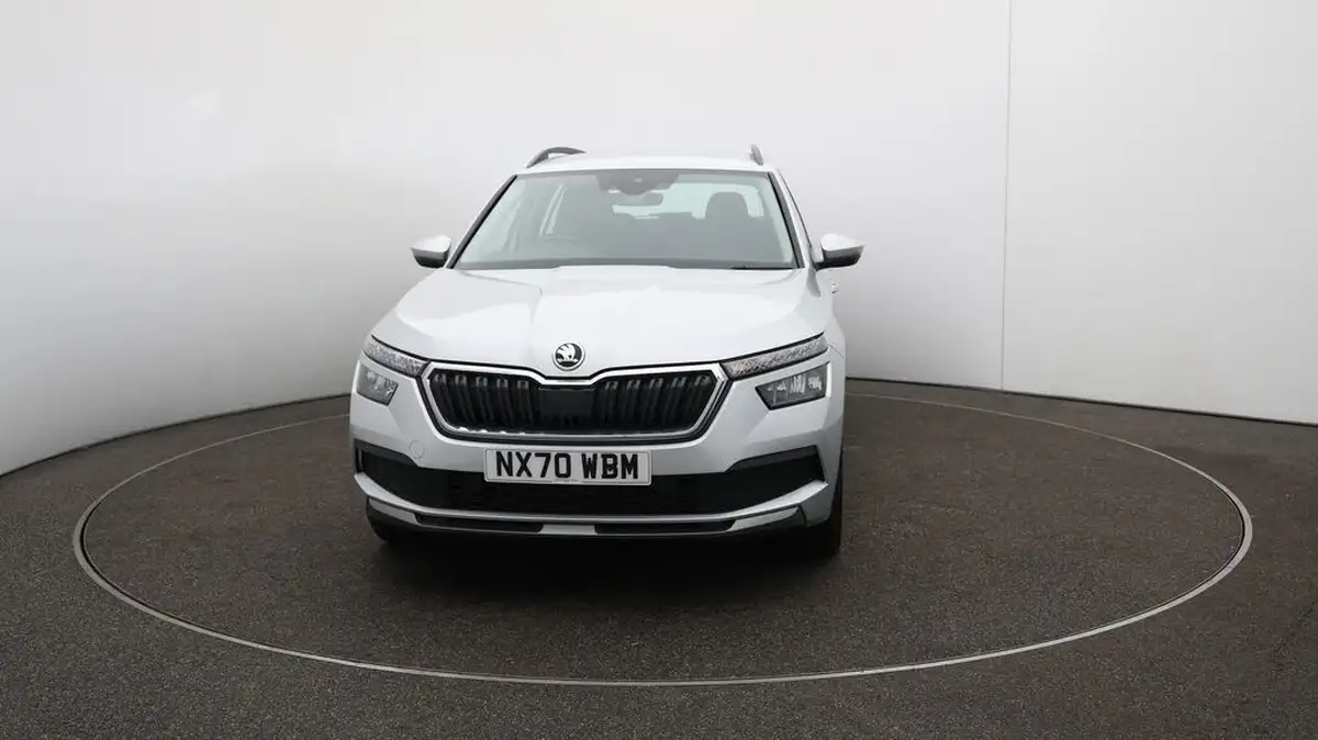 2020-skoda-kamiq-10-tsi-se-95ps-big-37