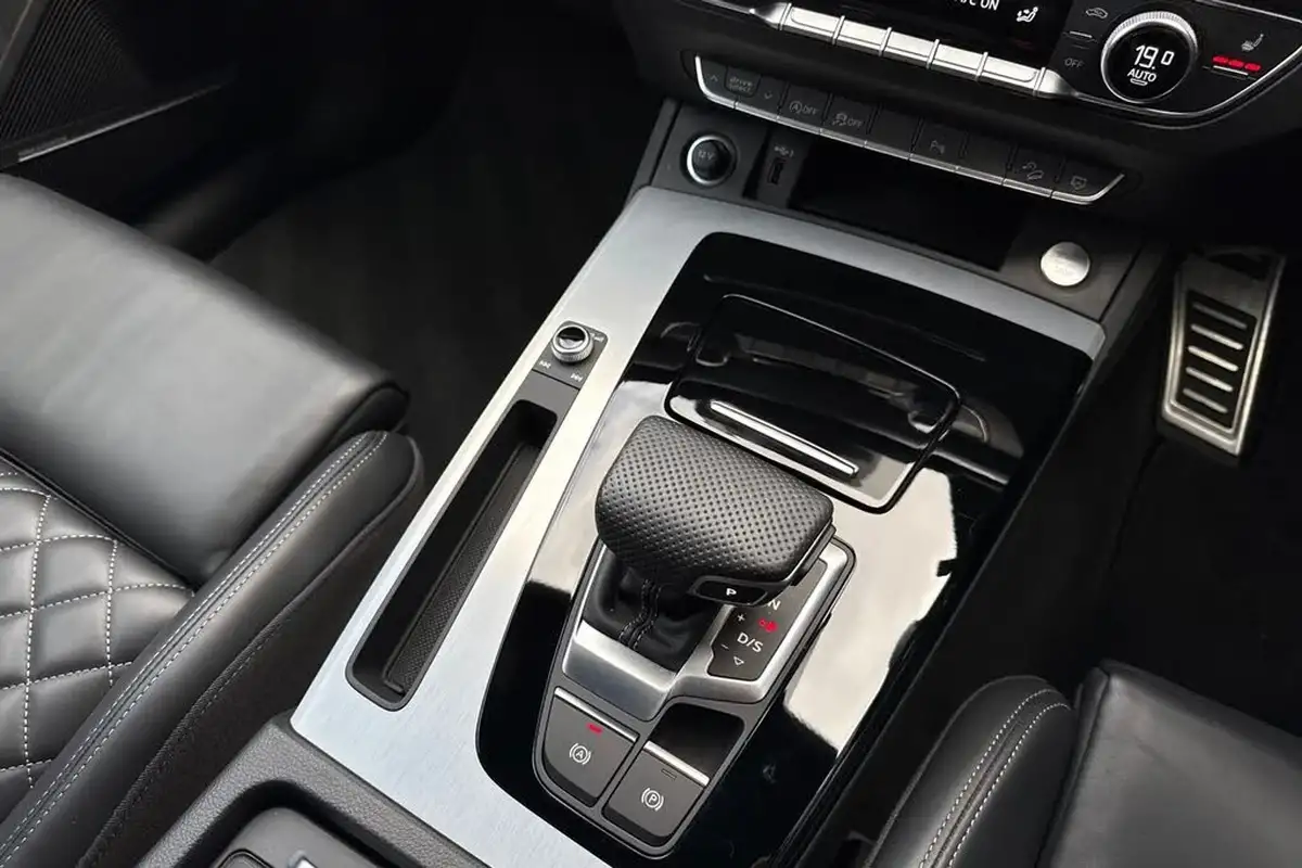 2021-audi-q5-20-40-tdi-s-line-station-wagon-big-22
